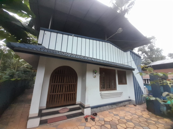 Independent 3 BHK House at Thiruvalla, Kerala